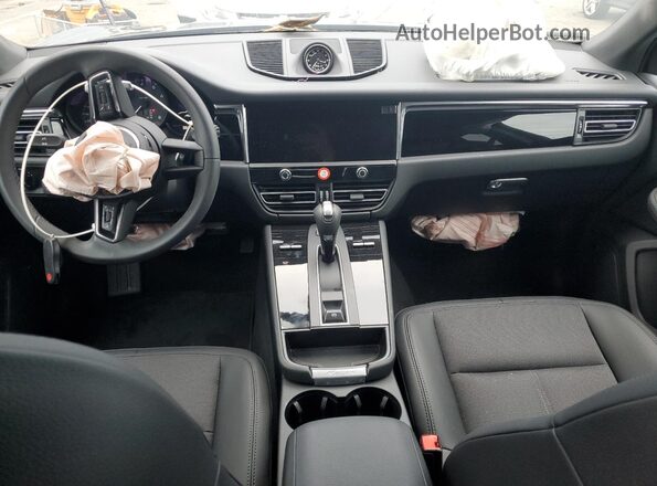 WP1AA2A54SLB10153 2025 PORSCHE MACAN Black წინა პანელის ხედი
