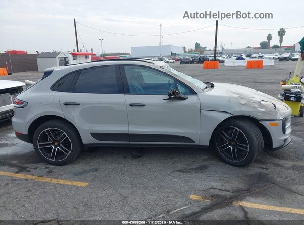 WP1AA2A55MLB18135 2021 PORSCHE MACAN Gray Widok wnętrza z tyłu