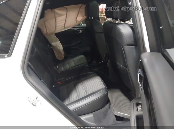 WP1AA2A56SLB11613 2025 PORSCHE MACAN White VIN sticker view