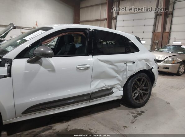 WP1AA2A56SLB11613 2025 PORSCHE MACAN White 