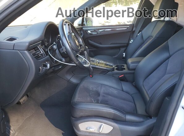 WP1AA2A58MLB01264 2021 PORSCHE MACAN White Vista interior delantera