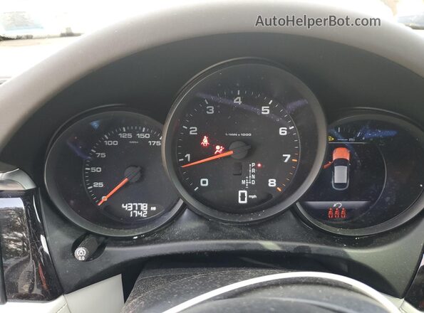 WP1AA2A59MLB03749 2021 PORSCHE MACAN Gray ხელსაწყოთა პანელის ხედი