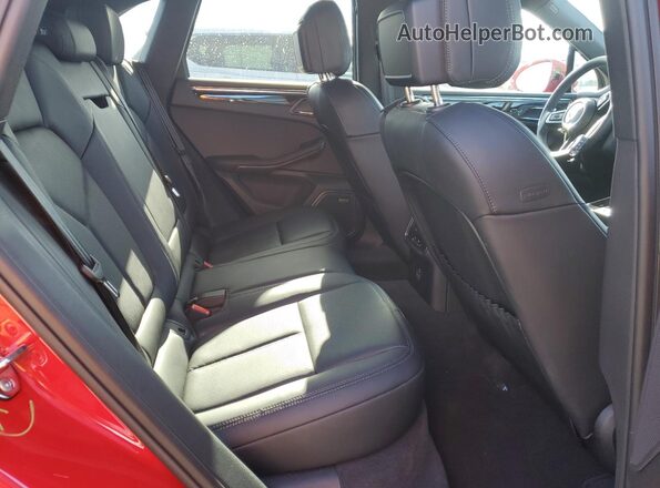 WP1AA2A59SLB08253 2025 PORSCHE MACAN Red უკანა სავარძლების ხედი