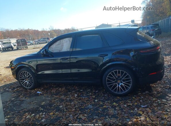 WP1AA2AY0LDA03395 2020 PORSCHE CAYENNE Black Widok wnętrza z tyłu