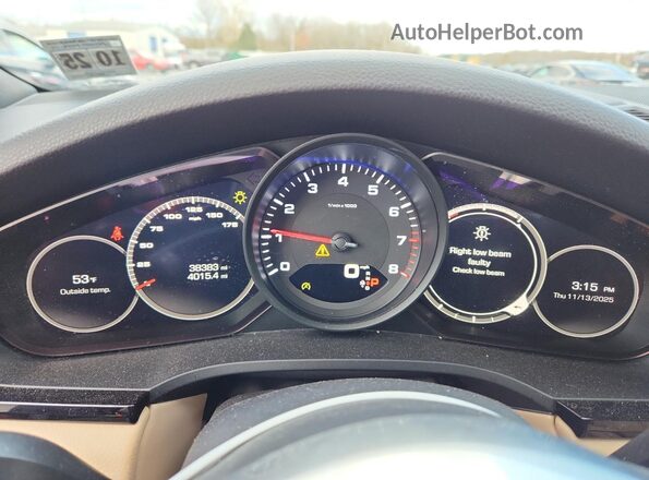 WP1AA2AY1LDA09688 2020 PORSCHE CAYENNE Beige ხელსაწყოთა პანელის ხედი