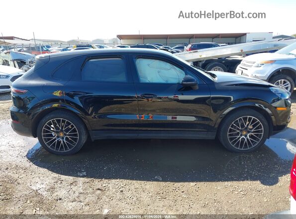 WP1AA2AY1LDA10016 2020 PORSCHE CAYENNE Черный Вид задней части салона