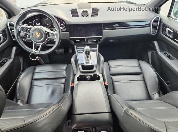 WP1AA2AY3MDA03490 2021 PORSCHE CAYENNE Серый Вид панели приборов