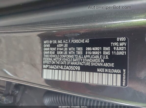 WP1AA2AY4LDA05098 2020 PORSCHE CAYENNE Серый Вид подкапотного пространства