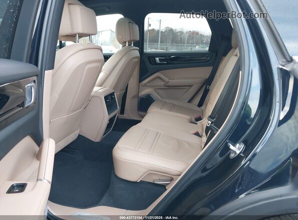 WP1AA2AY4LDA06672 2020 PORSCHE CAYENNE Blue Widok naklejki z numerem VIN