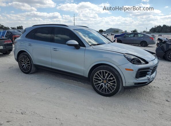 WP1AA2AY4LDA10494 2020 PORSCHE CAYENNE Silver Delantero derecho