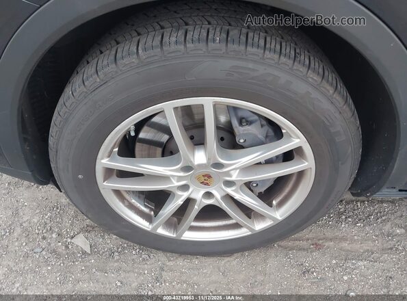 WP1AA2AY5RDA01425 2024 PORSCHE CAYENNE Blue ხელსაწყოთა პანელის ხედი