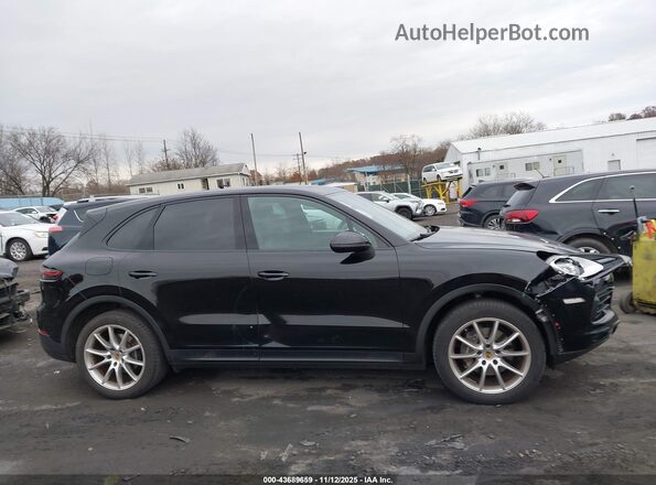 WP1AA2AY9LDA09888 2020 PORSCHE CAYENNE Black Widok wnętrza z tyłu