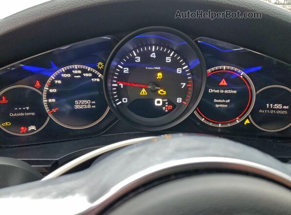 WP1AA2AY9NLA20088 2022 PORSCHE CAYENNE Белый Вид щитка приборов