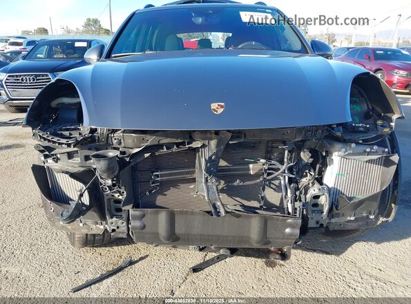 WP1AB2A2XHLA50276 2017 PORSCHE CAYENNE Серый Вид спереди