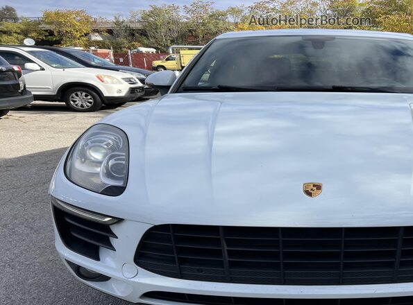 WP1AB2A53GLB42337 2016 PORSCHE MACAN Белый Вид сзади