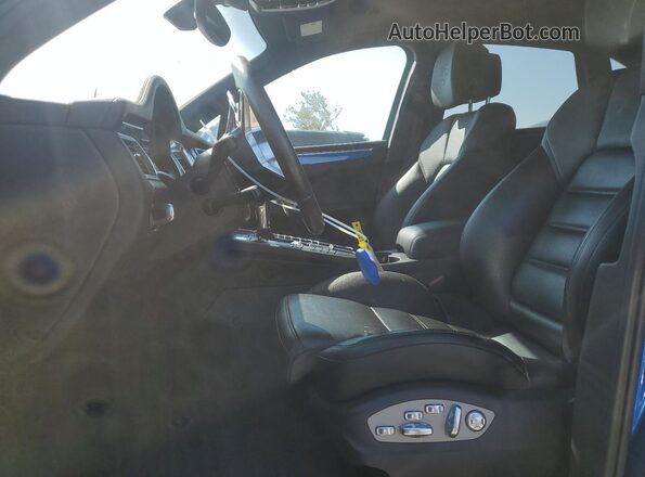 WP1AB2A59GLB44268 2016 PORSCHE MACAN Blue Widok wnętrza z przodu