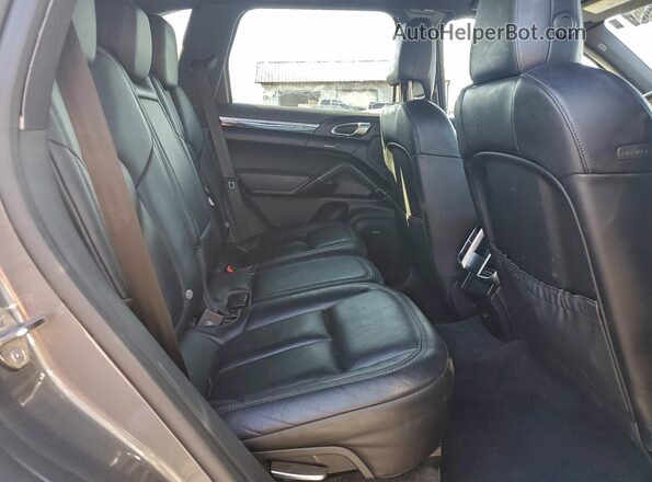 WP1AF2A2XGKA42512 2016 PORSCHE CAYENNE Gray უკანა სალონის ხედი