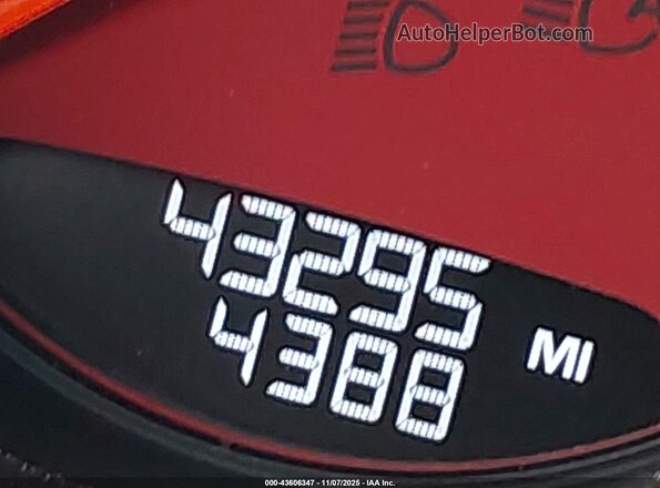 WP1AF2A59MLB60924 2021 PORSCHE MACAN Черный 