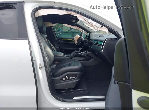WP1BA2AY7LDA46703 2020 PORSCHE CAYENNE White Սալոնի դիմացի տեսք