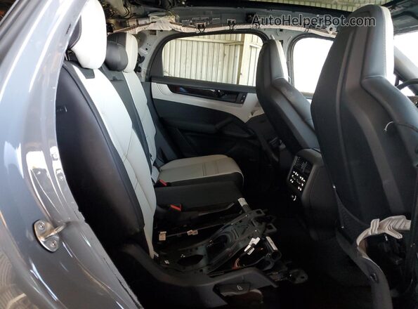 WP1BL2AY9SDA39650 2025 PORSCHE CAYENNE Серый Вид задней части салона