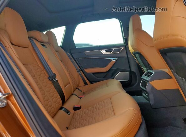 WUA1DBF26SN906241 2025 AUDI RS6 Коричневый Вид задних сидений