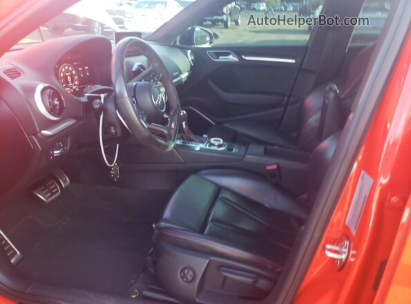 WUABWGFF6J1901920 2018 AUDI RS3 Red Front interior view