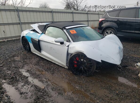 WUAVACFX7H7904720 2017 AUDI R8 Белый Передняя правая четверть