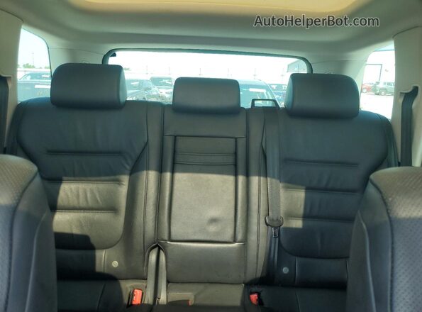 WVGEF9BPXGD012674 2016 VOLKSWAGEN TOUAREG Синий Вид задних сидений