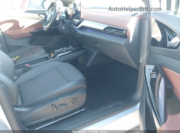 WVGGNPE21MP064978 2021 VOLKSWAGEN ID.4 Silver Vista interior delantera