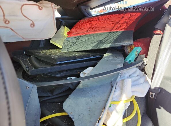 WVGUNPE20NP072235 2022 VOLKSWAGEN ID.4 Red Rear seats view