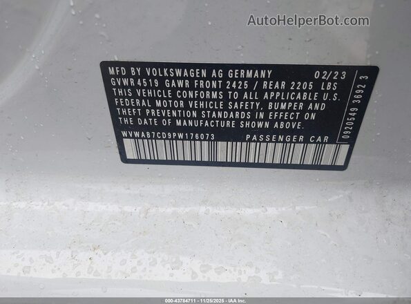 WVWAB7CD9PW176073 2023 VOLKSWAGEN GOLF White Вид підкапотного простору