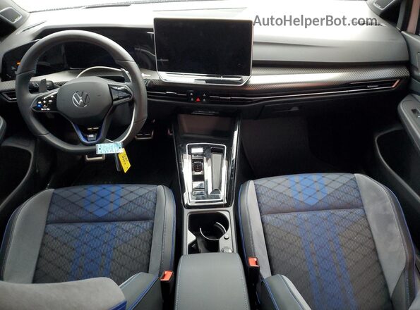 WVWFB7CD8SW220658 2025 VOLKSWAGEN GOLF White Առջևի վահանակի տեսք