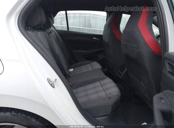 WVWLA7CD4SW232070 2025 VOLKSWAGEN GOLF White Vista de la etiqueta del VIN