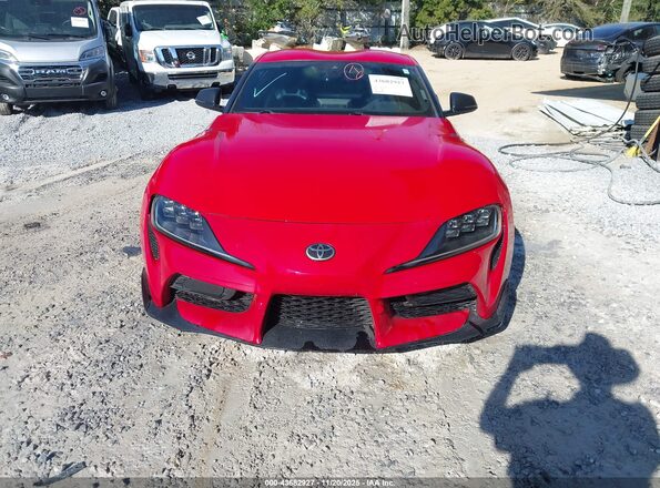 WZ1DB0C02MW042407 2021 TOYOTA GR SUPRA Red Սարքավորումների վահանակի տեսք