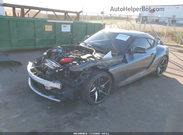 WZ1DB0C09MW033638 2021 TOYOTA GR SUPRA Silver წინა მარცხენა ხედი სამი მეოთხედიდან