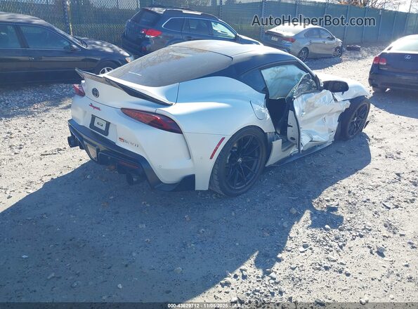 WZ1DB0G02PW053972 2023 TOYOTA GR SUPRA White Trasero derecho