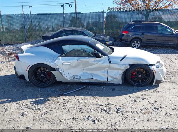 WZ1DB0G02PW053972 2023 TOYOTA GR SUPRA White Vista interior trasera
