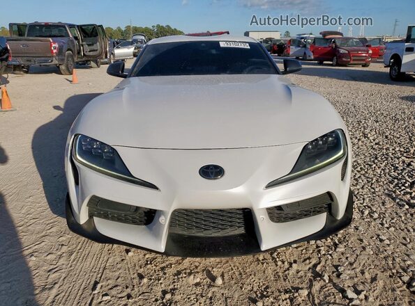 WZ1DB4C09LW031359 2020 TOYOTA SUPRA Белый Вид спереди