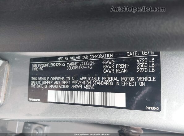 YV126MFL5H2421433 2017 VOLVO S60 Silver Vista del compartimento del motor