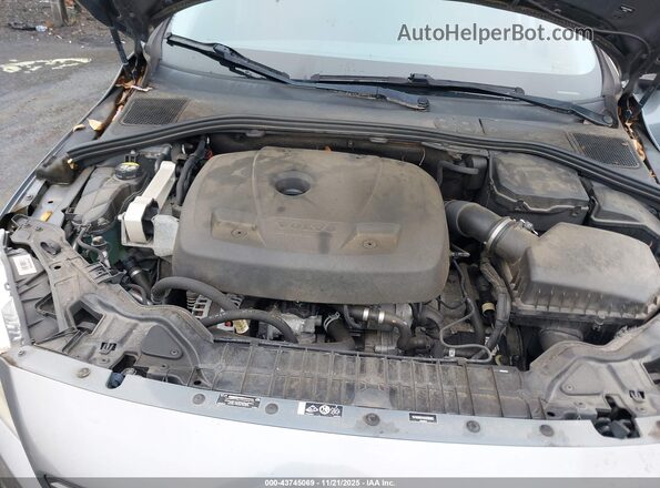 YV140MEK4G1296965 2016 VOLVO V60 Серебряный Вид сзади