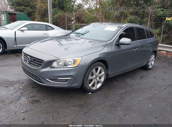 YV140MEK4G1296965 2016 VOLVO V60 Серебряный Передняя левая четверть