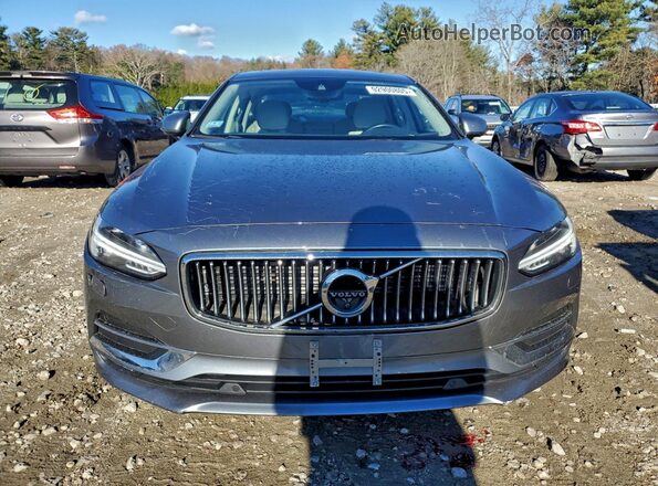 YV1A22ML8H1005557 2017 VOLVO S90 Gray Դիմացի տեսք