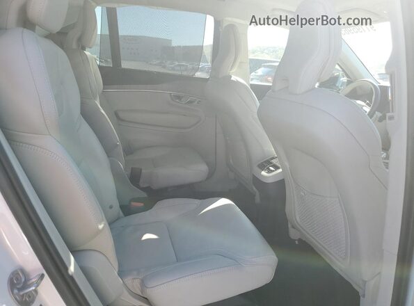 YV40621A5P1998357 2023 VOLVO XC90 Белый Вид задней части салона