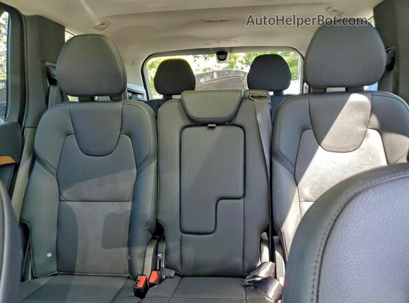 YV4062PE2S1297262 2025 VOLVO XC90 Black 