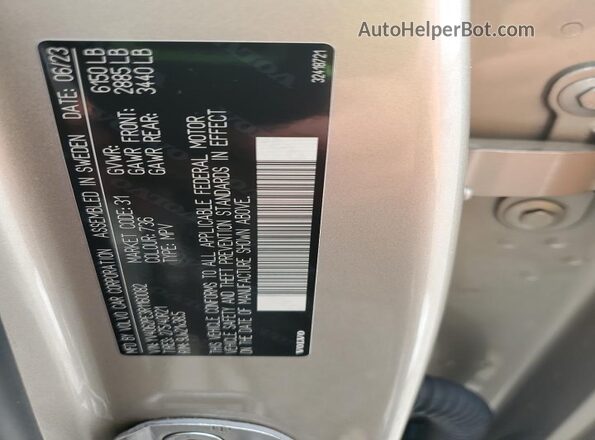 YV4062PE3R1160082 2024 VOLVO XC90 Gold 