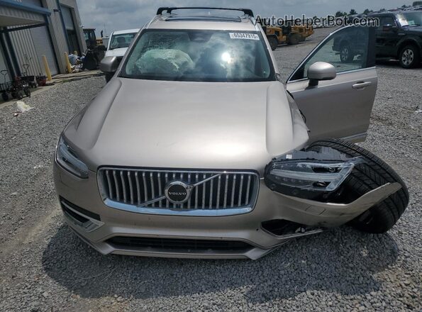 YV4062PE3R1160082 2024 VOLVO XC90 Gold 