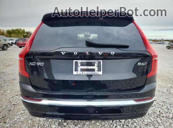 YV4062PE8R1171403 2024 VOLVO XC90 Black 