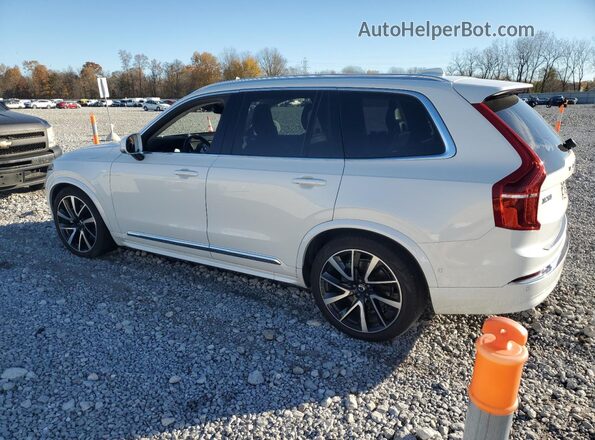 YV4062PF2R1247979 2024 VOLVO XC90 White 