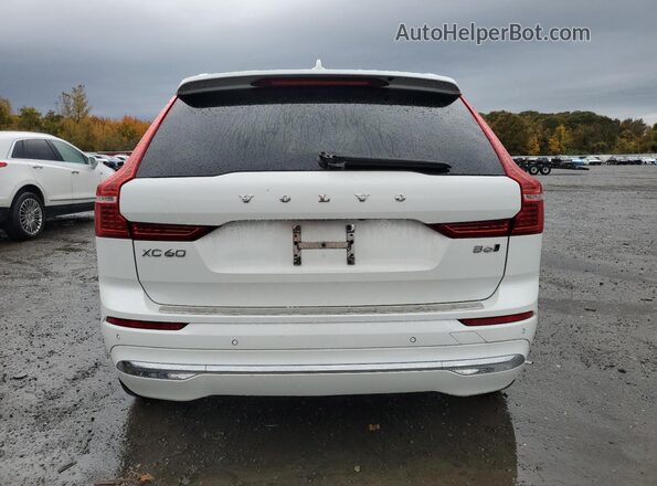 YV4062RL7N1983040 2022 VOLVO XC60 White უკანა ხედი