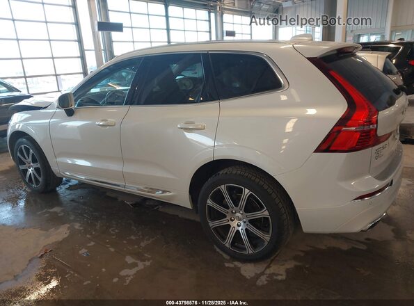 YV4102DL6M1856341 2021 VOLVO XC60 White Սալոնի 360 աստիճան տեսք